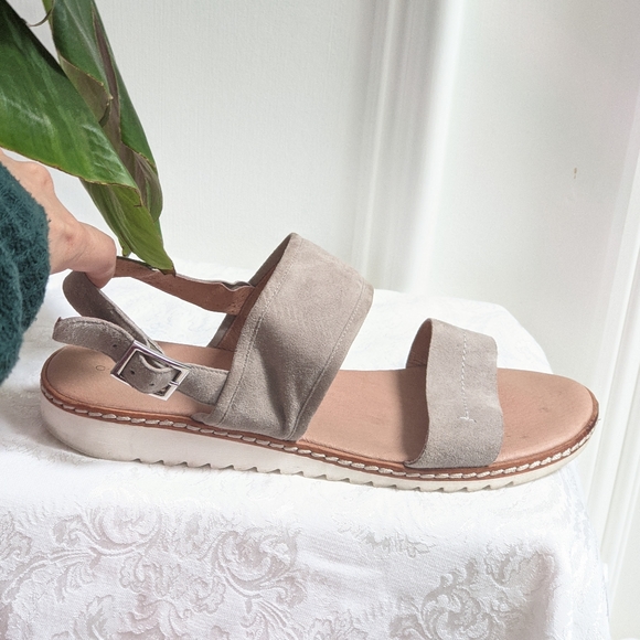 Suede strap sandals by Caslon - Picture 3 of 14